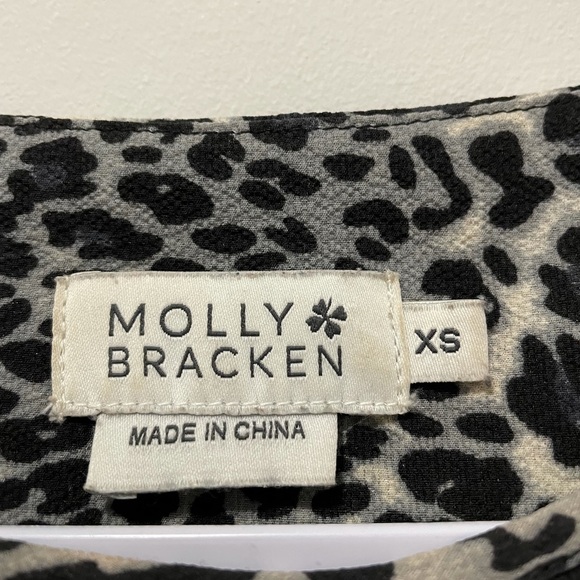 Molly Bracken, Women’s Leopard/ Cheetah Print Dress, Bell Sleeves, Drop Waist XS - Picture 8 of 9